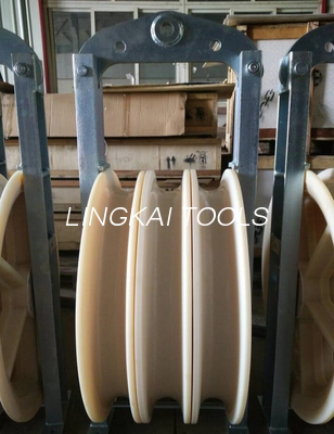 Conductor Stringing Blocks သည်ပါဝါလိုင်းတပ်ဆင်မှုစွမ်းဆောင်ရည်ကိုမည်သို့တိုးတက်စေသနည်း။