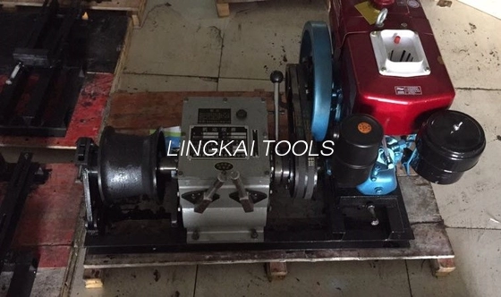 ဒီဇယ်အင်ဂျင်ကြိုး Winch Puller ဒီဇယ်ပါဝါ Winch ခါးပတ်ဖြင့်မောင်းနှင်ခြင်း။