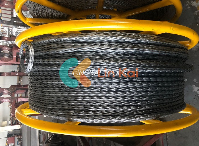 ကြိုးဆွဲခြင်းအတွက် ခိုင်ခံ့သော 12 X 19s Anti Twist Steel Wire Rope သည် စပယ်ယာအား ISO 9001 အသိအမှတ်ပြု