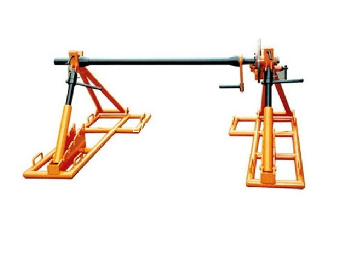 Line Stringing Cable Drum Lifting Jacks ၊ 7T Hydraulic Cable Jack မော်တာနှင့်အတူ