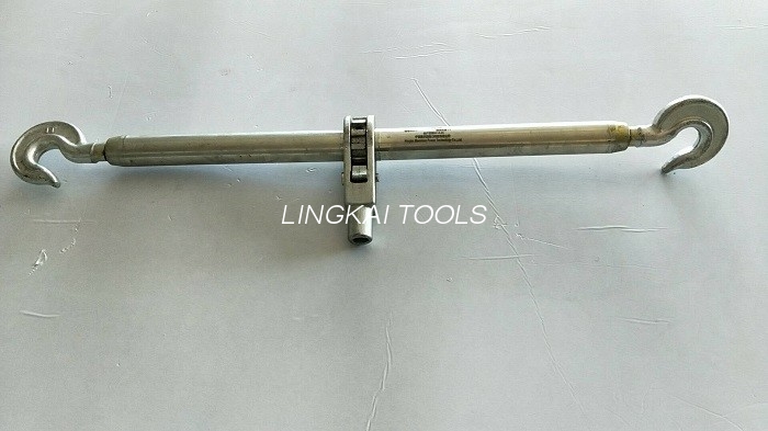 Double Hook Steel Rope Turnbuckle Wire Tightening Tool ကို 360º လက်ကိုင်လှုပ်ရှားမှုဖြင့်