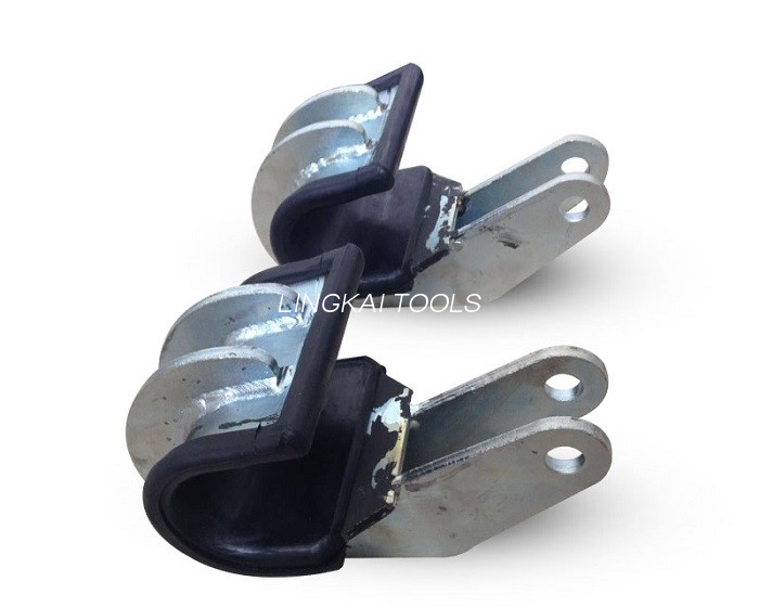 ST8 Overhead Line Tools များသည် Conductor သုံးခုကို ရုတ်သိမ်းရန်အတွက် Conductor Lifter