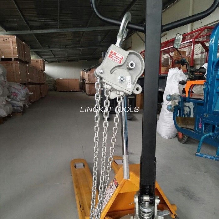 7.5 KN အလူမီနီယမ် အလွိုင်းလက်စွဲ သံကြိုး Hoist / Overhead Line ကြိုးတပ်ကိရိယာ