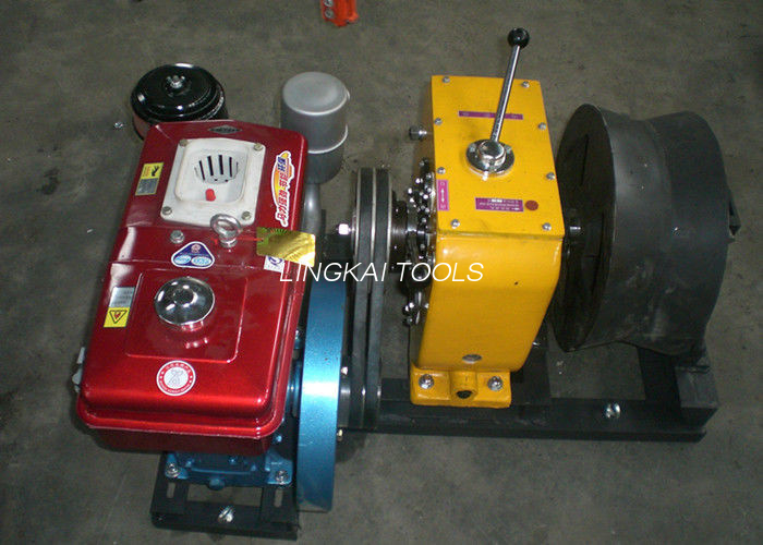 မြန်ဆန်သော 4T Pulling Force Diesel အားသုံး Winch / Cable Pulling Equipment Liting / Hoist